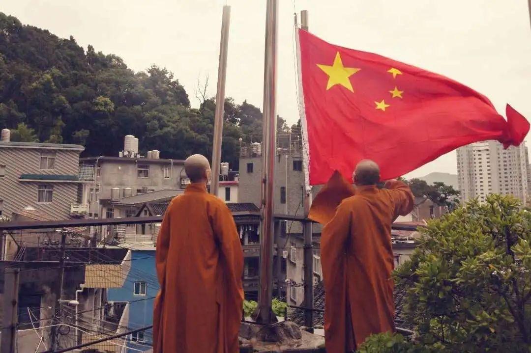 省政协委员分组讨论会议决议草案 和提案审查情况报告草案