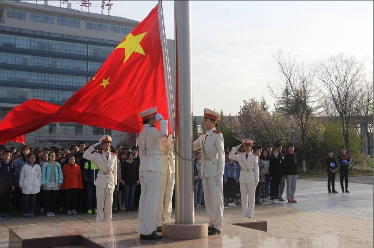 皮肤干燥是病么，怎么办？游戏画面