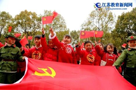 游戏里怎么赚钱快游戏画面