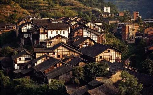 逃离无人大住宅
